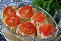 Фото приготовления рецепта: "Гнёзда" из спагетти с фаршем, помидорами и сыром (в духовке) - шаг №8