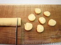 Фото приготовления рецепта: Котлеты из консервированных сардин и риса - шаг №5