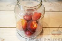 Фото приготовления рецепта: Компот из персиков на зиму - шаг №3