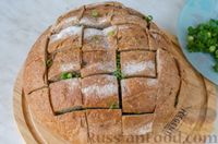 Фото приготовления рецепта: Хлеб с начинкой из грибов и сыра (в духовке) - шаг №8