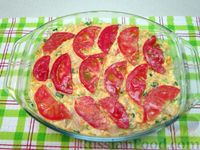 Фото приготовления рецепта: Кабачки, запечённые с куриным филе и помидорами - шаг №15