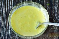 Фото приготовления рецепта: Куриный суп с вермишелью и сливочно-яичной заправкой - шаг №9