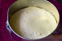 Фото приготовления рецепта: Творожный пирог с цедрой апельсина и шоколадной глазурью - шаг №13