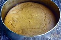 Фото приготовления рецепта: Творожный пирог с цедрой апельсина и шоколадной глазурью - шаг №14