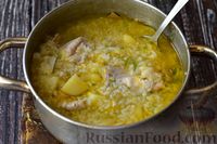 Фото приготовления рецепта: Куриный суп с рисом и капустой - шаг №18