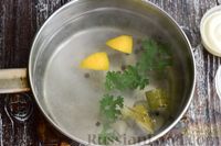 Фото приготовления рецепта: Салат "Алые паруса" с кальмарами и помидорами - шаг №3