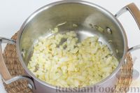 Фото приготовления рецепта: Томатный суп с баклажанами и нутом - шаг №7