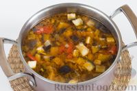Фото приготовления рецепта: Томатный суп с баклажанами и нутом - шаг №12