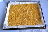 Фото приготовления рецепта: Закусочный пирог из лаваша с луком и сыром - шаг №13