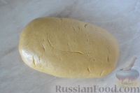 Фото приготовления рецепта: Медовый пирог "Булыжная мостовая" с джемом - шаг №10