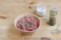 Фото приготовления рецепта: "Стожки" из фарша, с грибами, картофелем и сыром - шаг №2