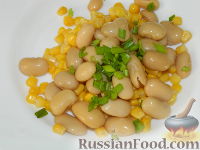 Фото приготовления рецепта: Салат с фасолью "Емельян" - шаг №4