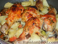 Фото приготовления рецепта: Простое овощное рагу с курицей - шаг №10