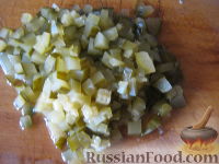 Фото приготовления рецепта: Грибная солянка с капустой - шаг №10