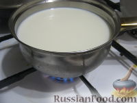 Фото приготовления рецепта: Овсяные оладьи для детей (на молоке) - шаг №2