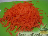 Фото приготовления рецепта: Сладкий салат «Оранжевое чудо» - шаг №4