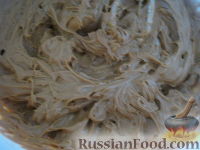 Фото приготовления рецепта: Крем из сгущенки - шаг №6