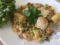 Фото к рецепту: Курица с картофелем и зеленым горошком