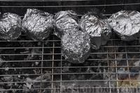 Фото приготовления рецепта: Овощные бочонки из кабачков (на углях) - шаг №15