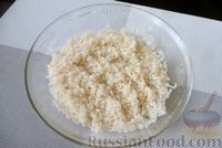 Фото приготовления рецепта: Курица, запечённая с рисом, в духовке - шаг №5