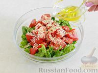 Фото приготовления рецепта: Овощной салат с фетой - шаг №7