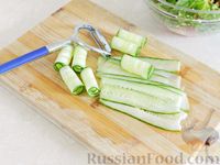 Фото приготовления рецепта: Овощной салат с фетой - шаг №9