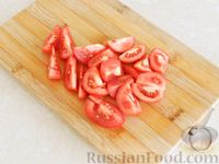 Фото приготовления рецепта: Салат с куриной печенью и помидорами - шаг №6