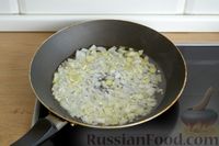 Фото приготовления рецепта: Картофельная запеканка с фаршем (на сковороде) - шаг №5