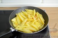 Фото приготовления рецепта: Картофельная запеканка с фаршем (на сковороде) - шаг №8
