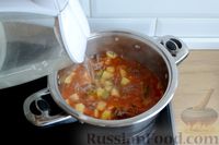 Фото приготовления рецепта: Томатный суп с фаршем - шаг №11