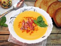 Фото к рецепту: Картофельный суп-пюре с помидорами и сыром