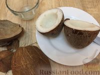 Фото приготовления рецепта: Манговый смузи с кокосовым молоком - шаг №2