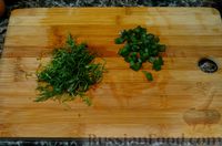 Фото приготовления рецепта: Окрошка на квасе, с сосисками - шаг №3