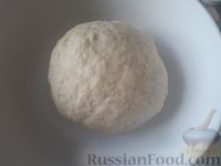 Фото приготовления рецепта: Отрывной пирог с персиками - шаг №4