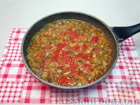 Фото приготовления рецепта: Крем-суп из баклажанов и помидоров с плавленым сыром - шаг №15