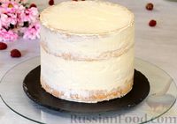 Фото приготовления рецепта: Медовый торт-мусс с малиной - шаг №29