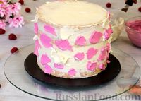 Фото приготовления рецепта: Медовый торт-мусс с малиной - шаг №31