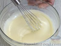 Фото приготовления рецепта: Медовый торт-мусс с малиной - шаг №33