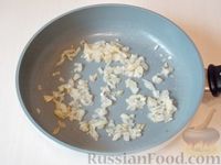 Фото приготовления рецепта: Шпецле с грибами и беконом - шаг №2