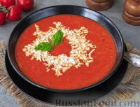 Фото к рецепту: Томатный суп с сыром фета