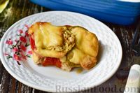 Фото приготовления рецепта: Баклажаны, запеченные с куриным филе, помидорами и сыром - шаг №12