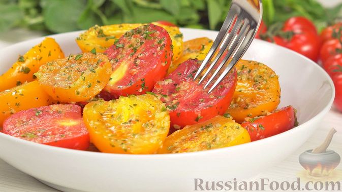 Рецепт: Быстро маринованные помидоры - готовы через сутки