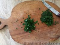 Фото приготовления рецепта: Салат из свекольной ботвы - шаг №7