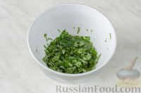 Фото приготовления рецепта: Салат с фаршем, морковью и болгарским перцем - шаг №12