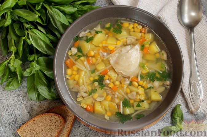 Рецепт супа с курицей и кукурузой для всей семьи