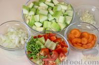 Фото приготовления рецепта: Овощное рагу с кабачками и баклажанами - шаг №4