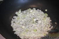 Фото приготовления рецепта: Овощное рагу с кабачками и баклажанами - шаг №5
