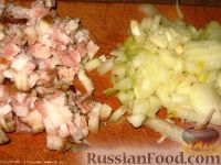 Фото приготовления рецепта: Суп из чечевицы с сосисками - шаг №4