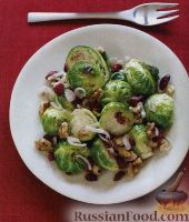 Фото к рецепту: Салат из брюссельской капусты