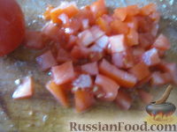 Фото приготовления рецепта: Салат из красной рыбы "Флагман" - шаг №7